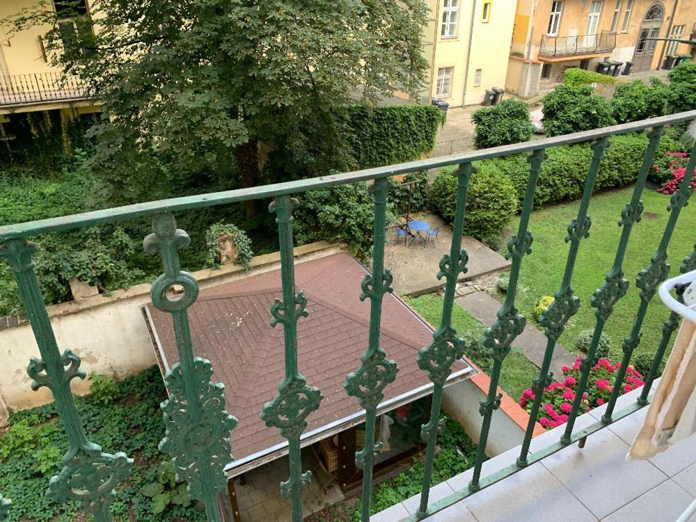 Prague Hotel Apartments Bagian luar foto